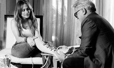 Jennifer López presenta su colección de calzado