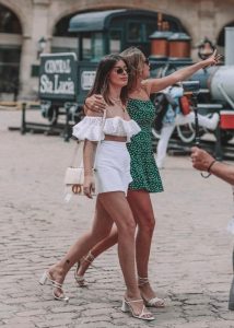 sandalias de punta cuadrada